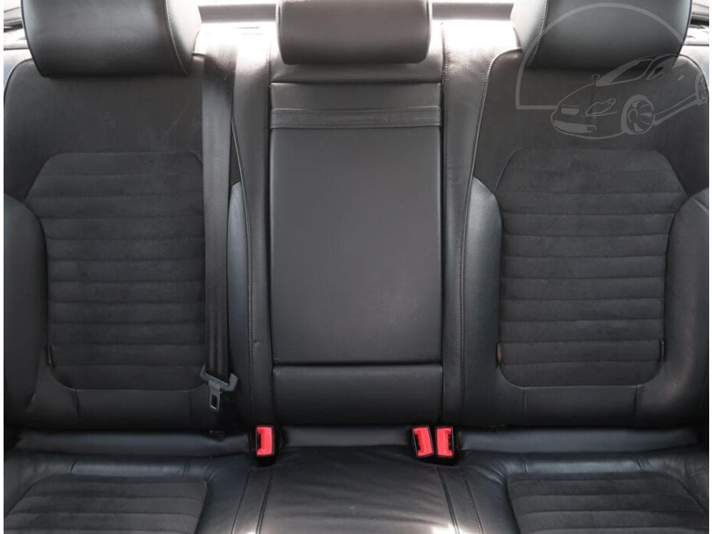 2012 Volkswagen PASSAT - 10