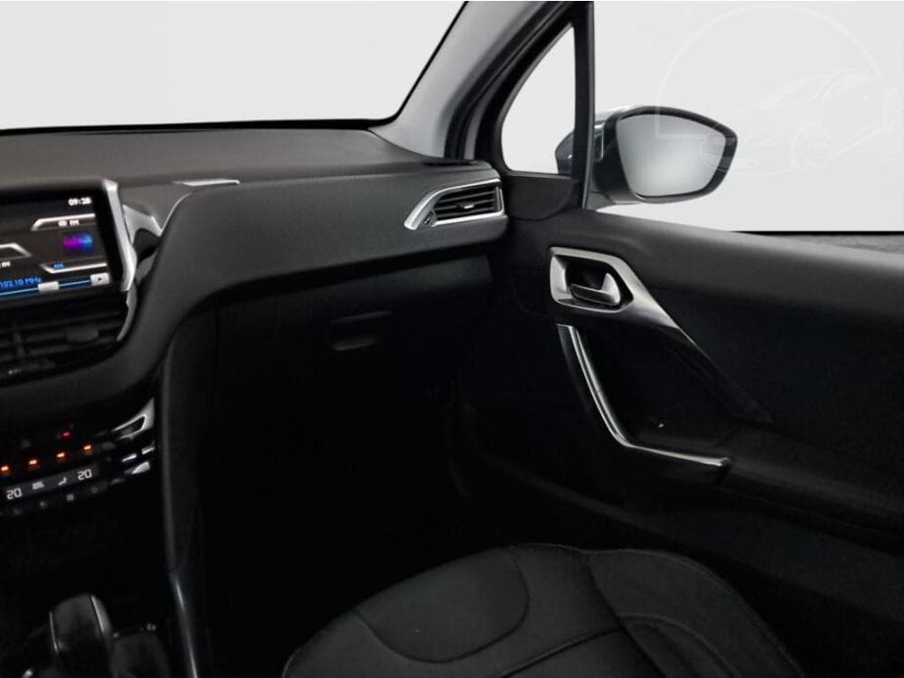 2014 Peugeot 2008 - 8