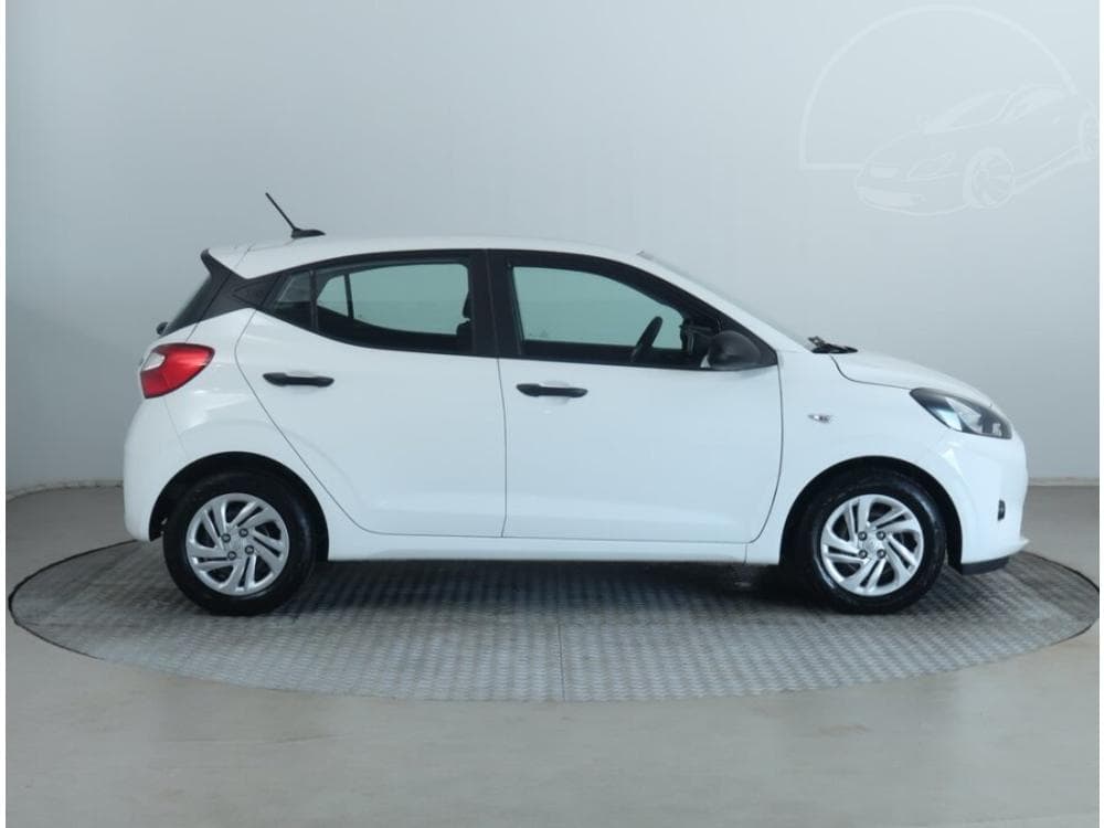 2021 Hyundai i10 - 6