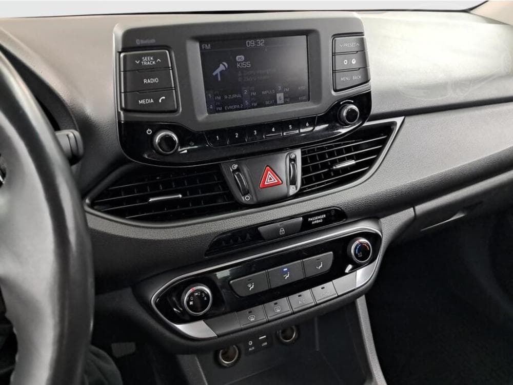2019 Hyundai i30 - 12