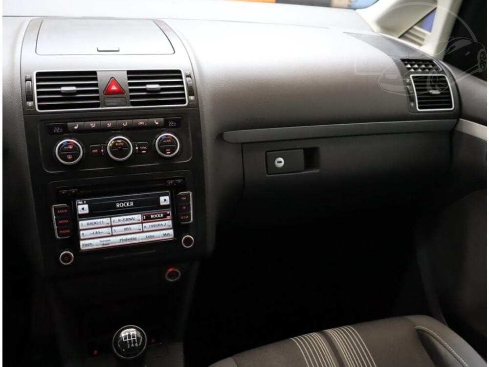 2012 Volkswagen TOURAN - 8
