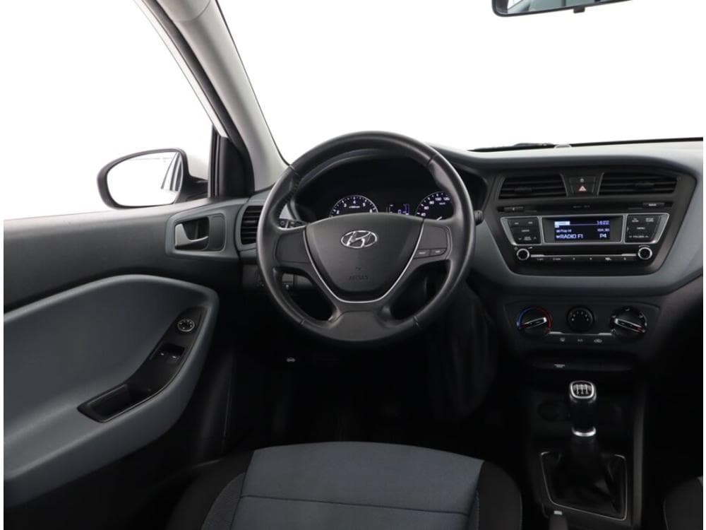 2017 Hyundai i20 - 7