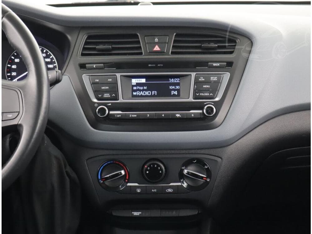 2017 Hyundai i20 - 12