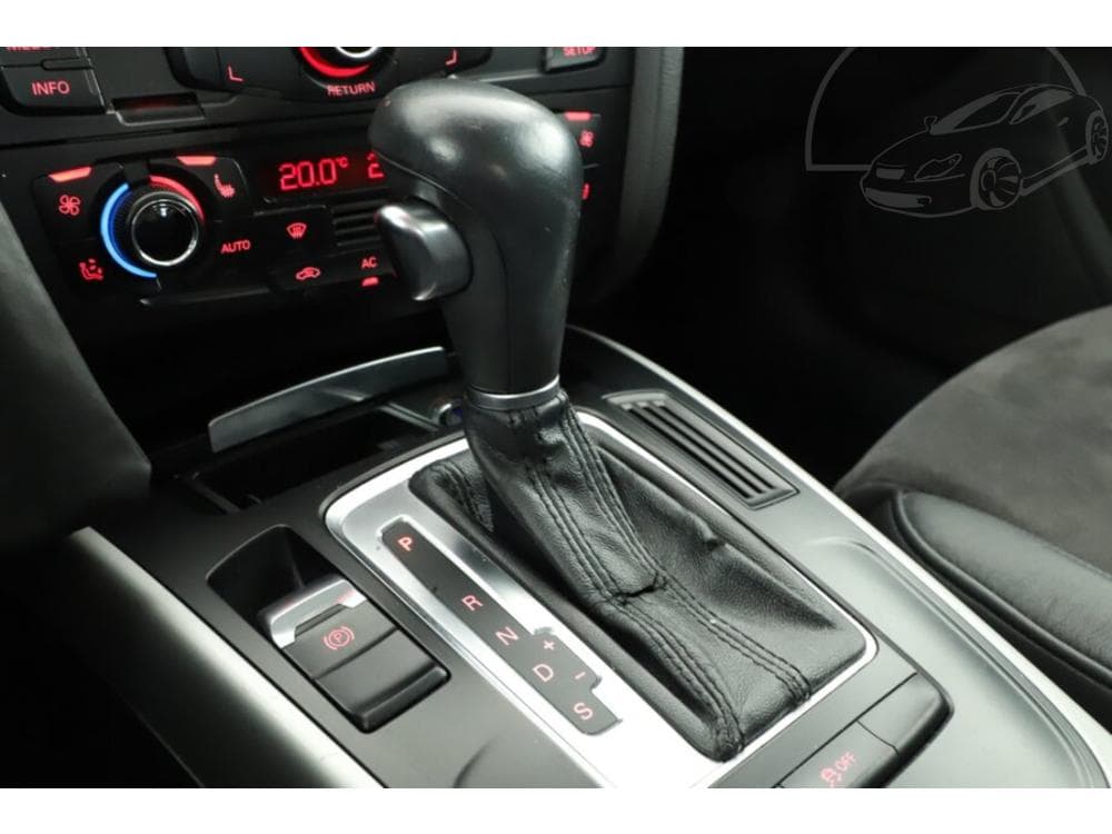 2012 Audi A4 - 10