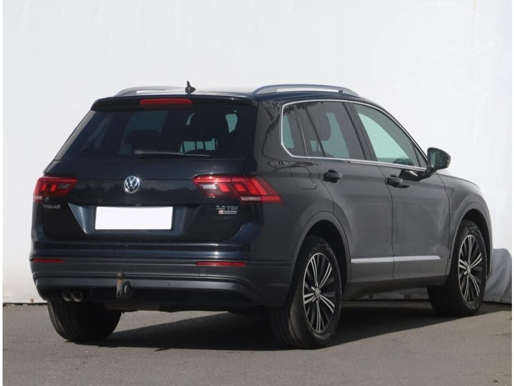 2016 Volkswagen TIGUAN - 5