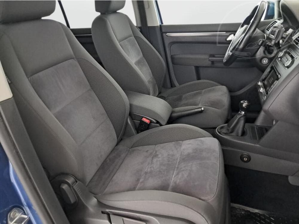 2011 Volkswagen TOURAN - 9