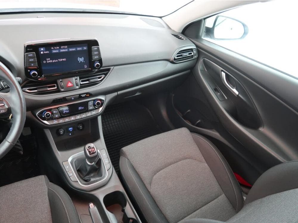 2022 Hyundai i30 - 8