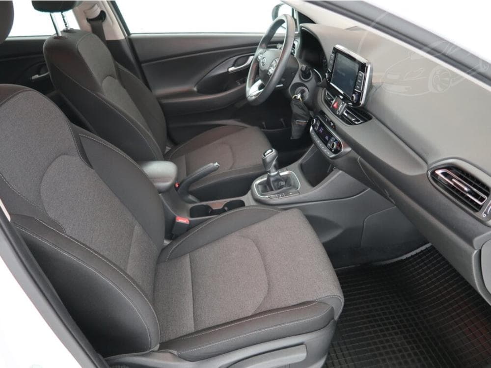 2022 Hyundai i30 - 9