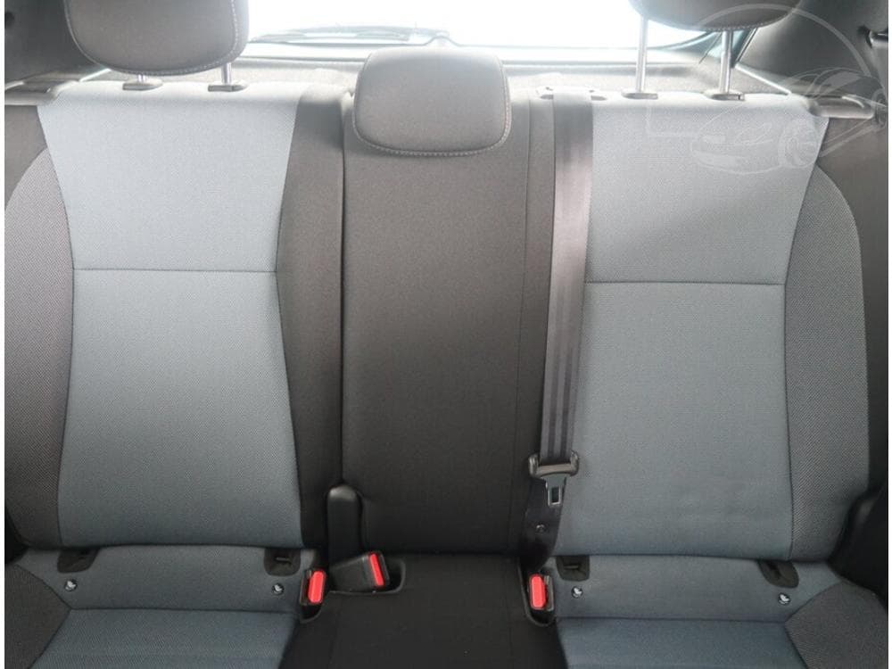 2016 Hyundai i20 - 10