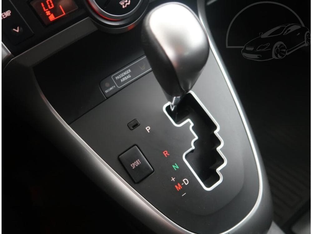 2013 Toyota VERSO - 13