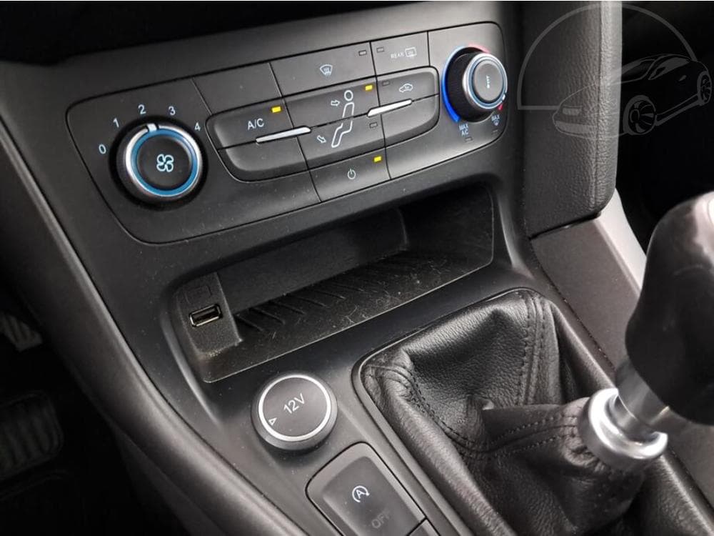 2015 Ford FOCUS - 14