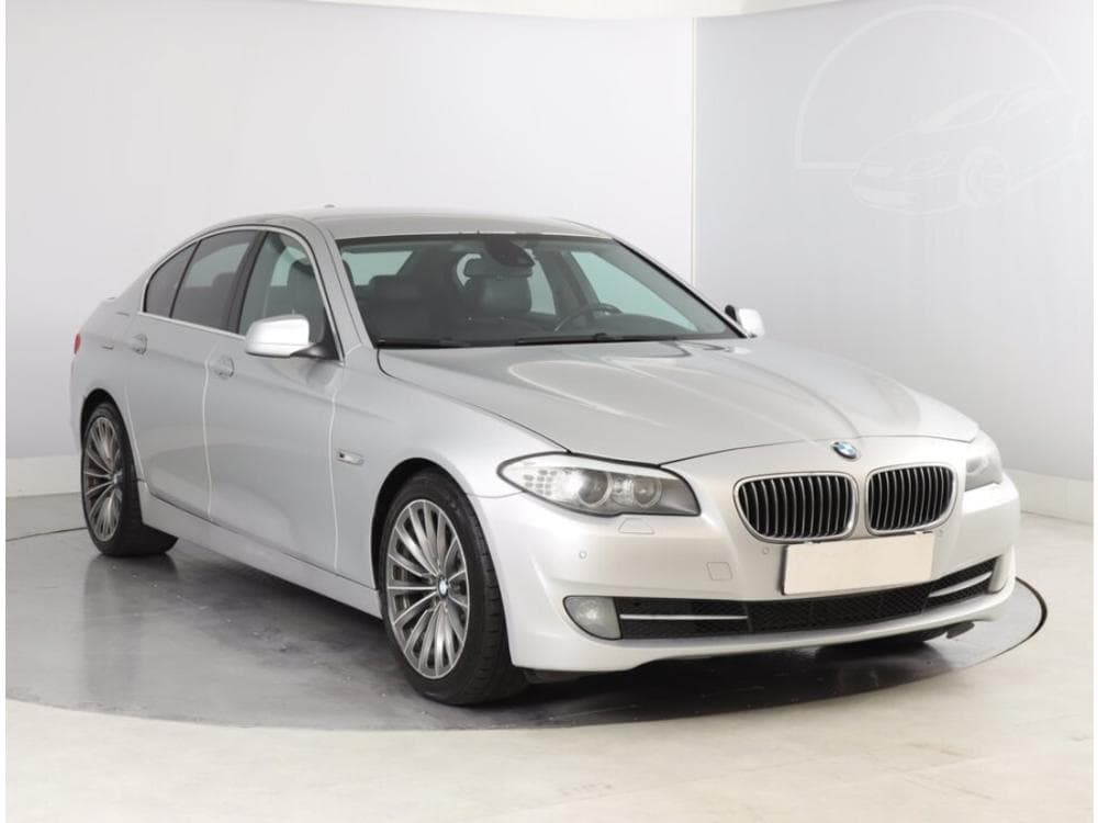 2010 BMW 5-SERIES