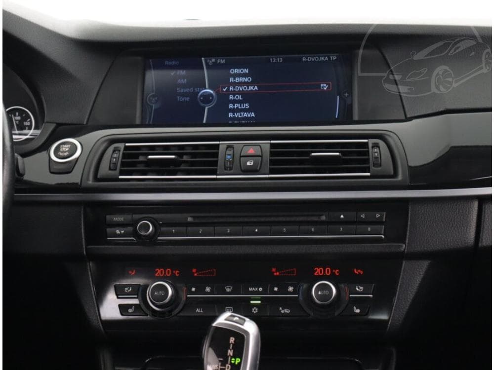 2010 BMW 5-SERIES - 12