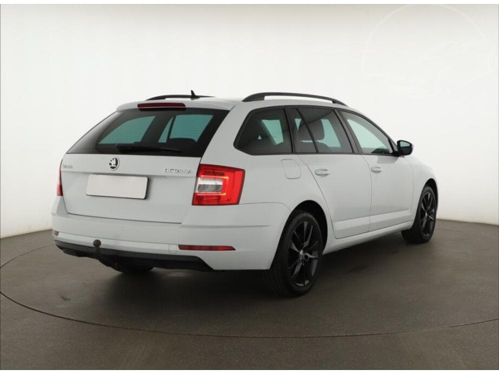 2019 Škoda OCTAVIA - 5