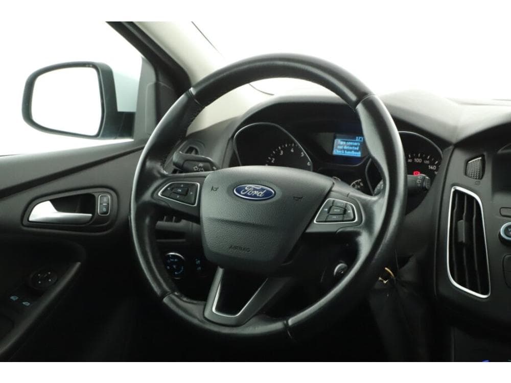 2015 Ford FOCUS - 12