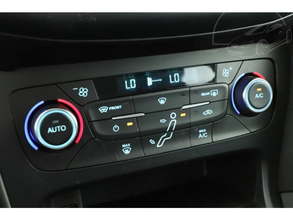 2015 Ford FOCUS - 14