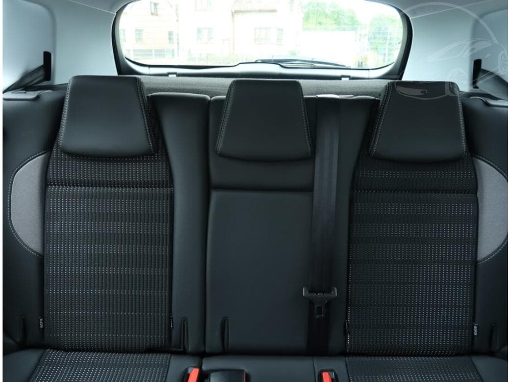 2016 Peugeot 2008 - 10