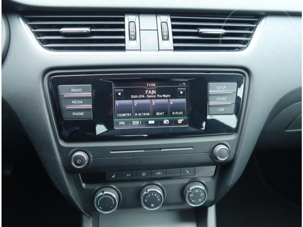 2016 Škoda OCTAVIA - 12