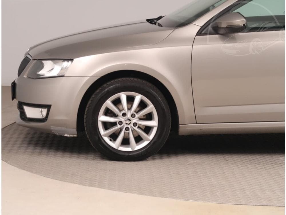 2016 Škoda OCTAVIA - 14