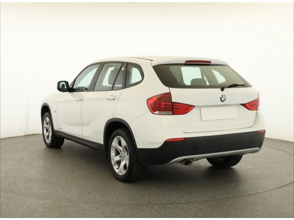 2009 BMW X1 - 4