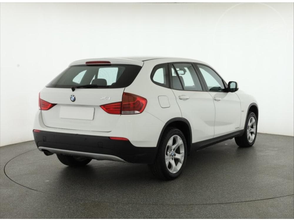 2009 BMW X1 - 5