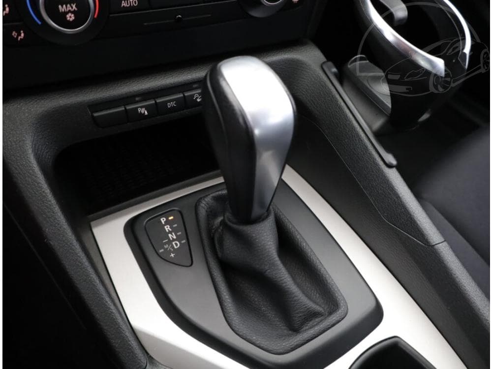 2009 BMW X1 - 10