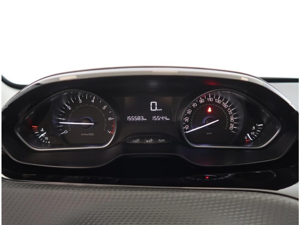 2016 Peugeot 2008 - 11
