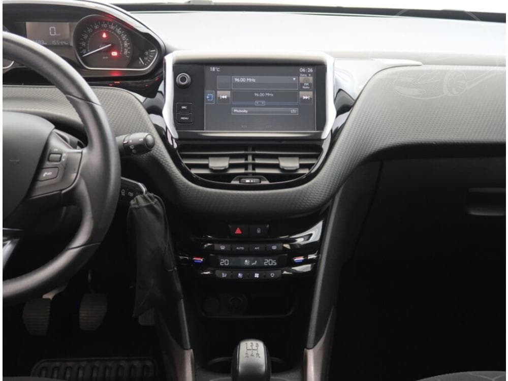 2016 Peugeot 2008 - 12