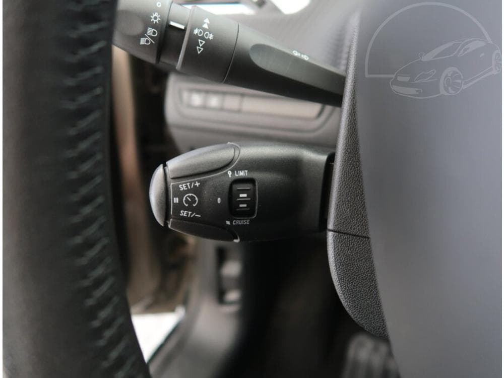 2016 Peugeot 2008 - 15