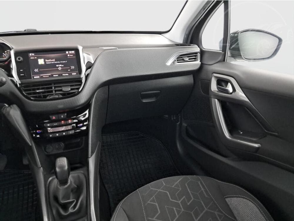 2019 Peugeot 2008 - 8