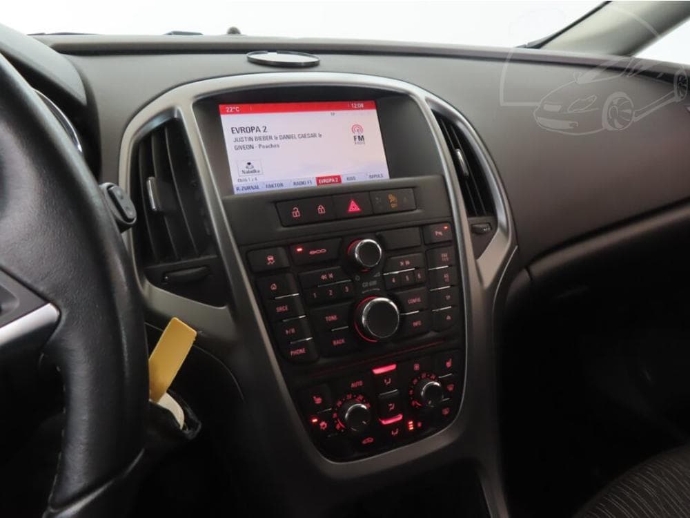 2015 Opel ASTRA - 12