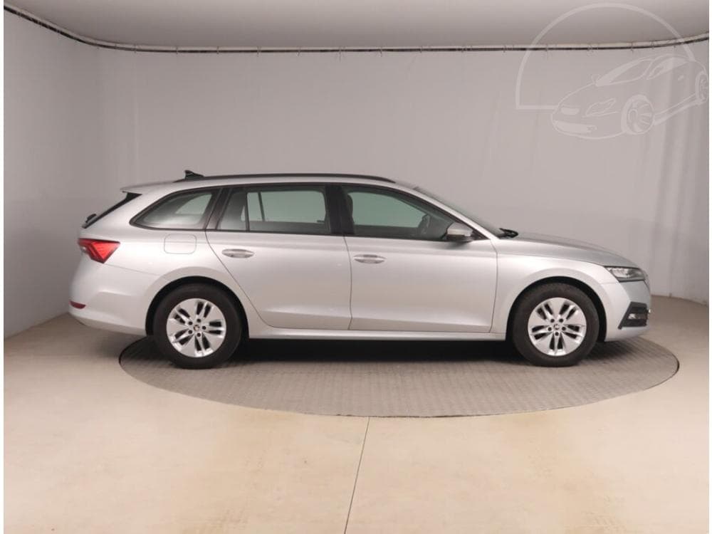 2023 Škoda OCTAVIA - 6