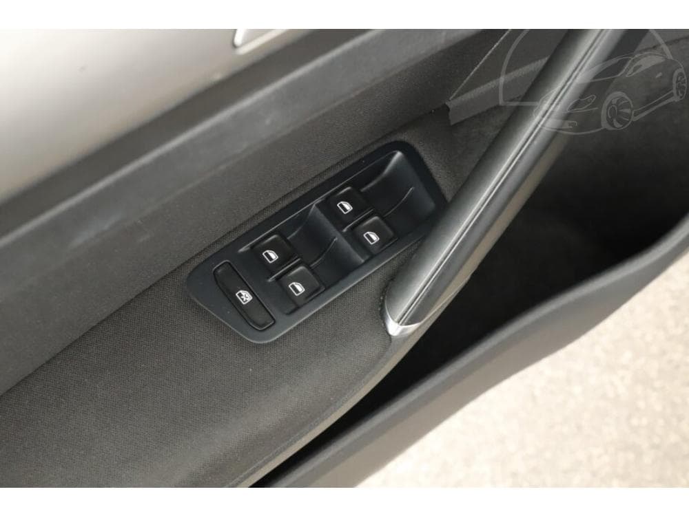 2015 Volkswagen GOLF - 10