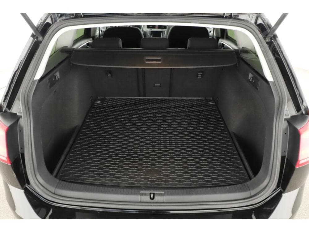 2015 Volkswagen GOLF - 11