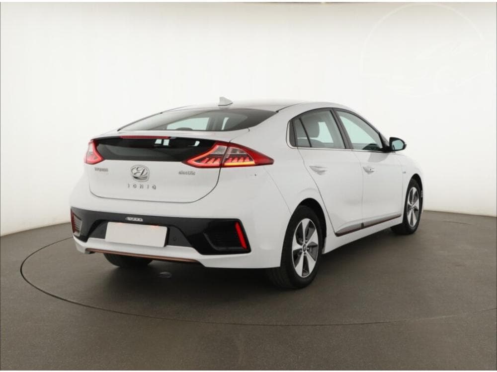 2019 Hyundai IONIQ - 5