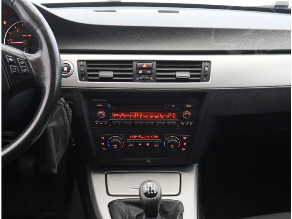 2006 BMW 3-SERIES - 12