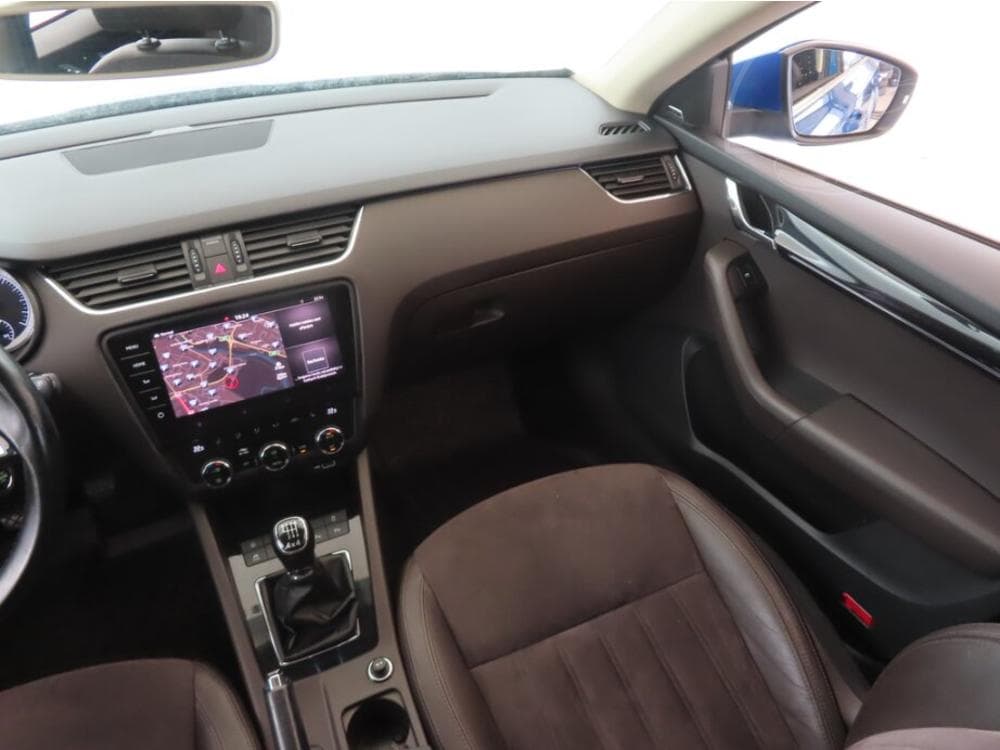 2018 Škoda OCTAVIA - 8