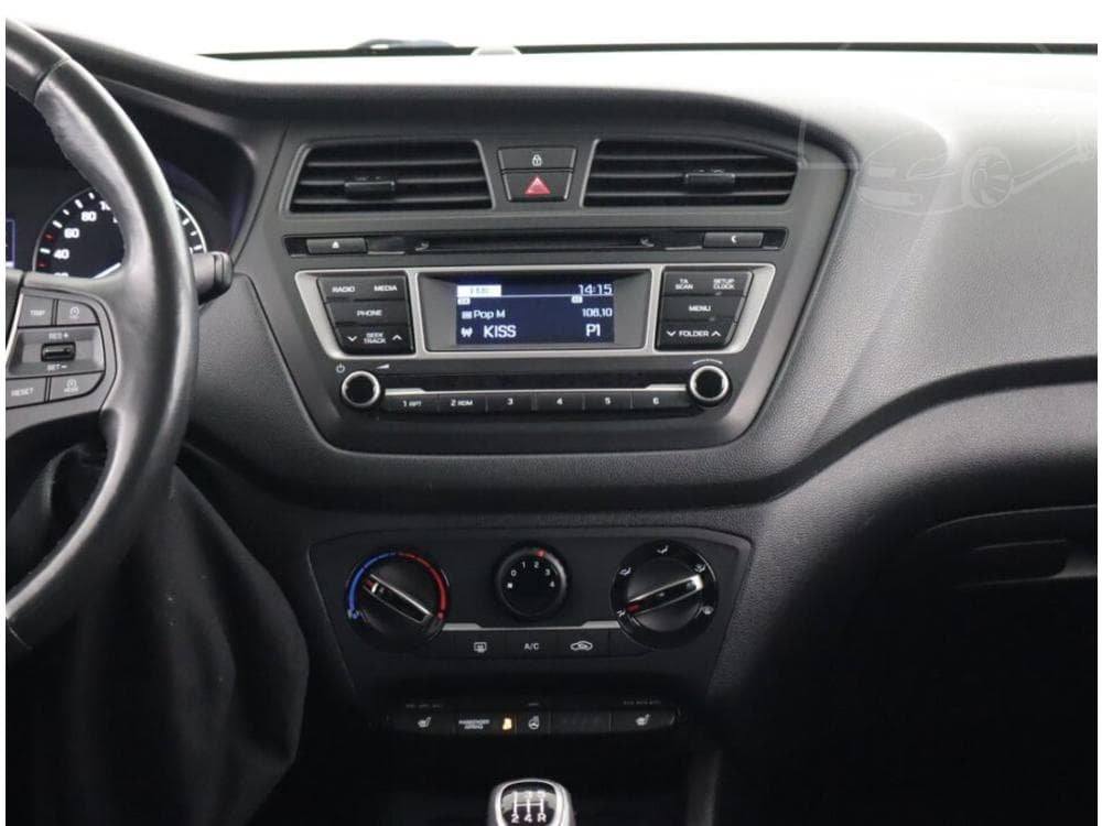 2017 Hyundai i20 - 12