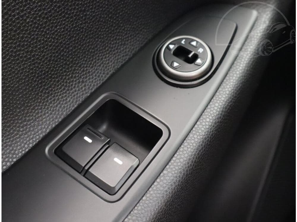 2017 Hyundai i20 - 15