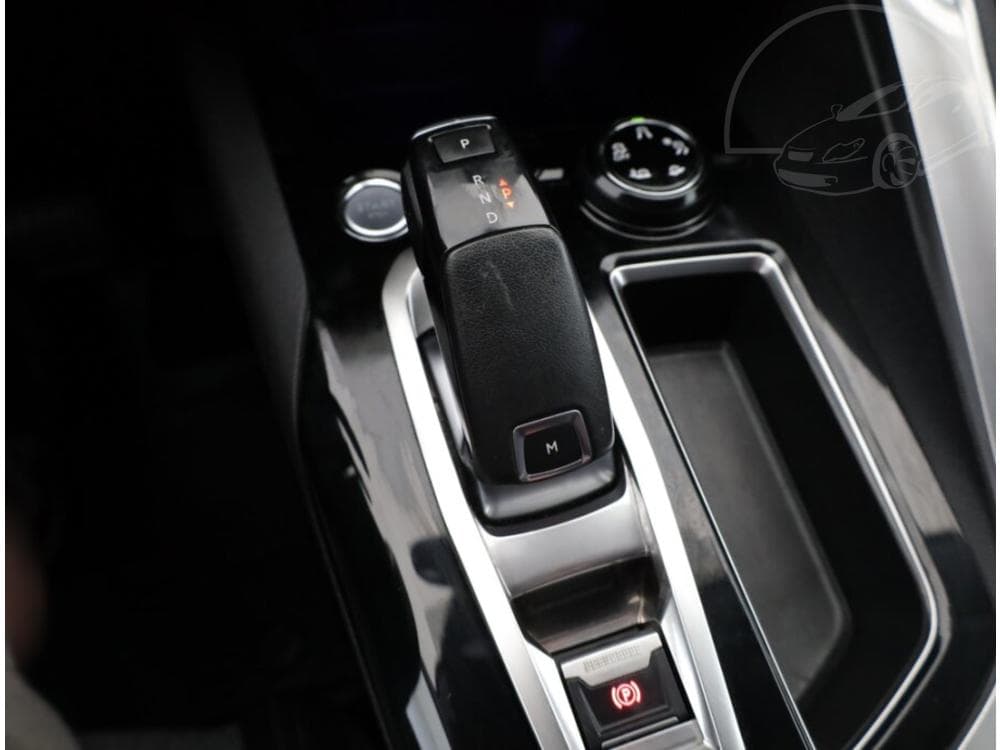 2018 Peugeot 5008 - 11