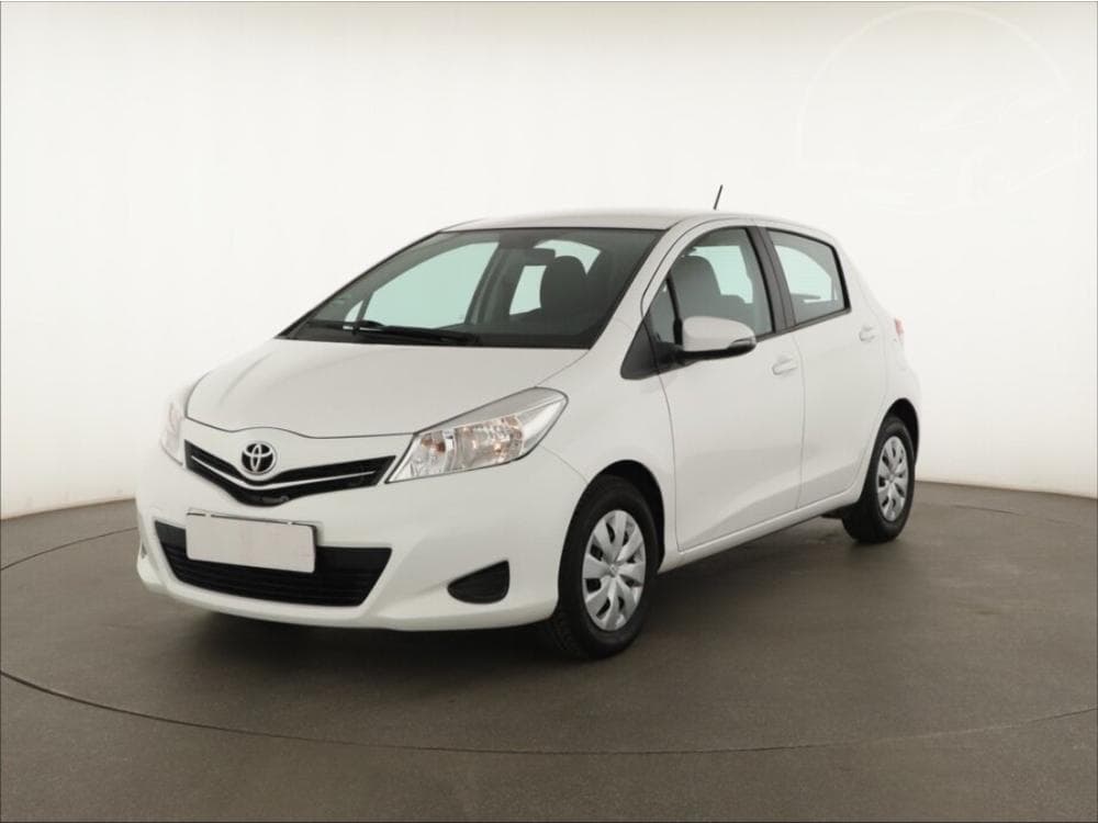 2013 Toyota YARIS - 2