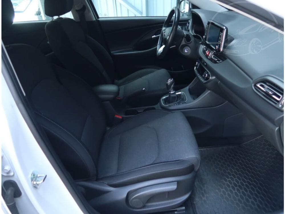2022 Hyundai i30 - 9