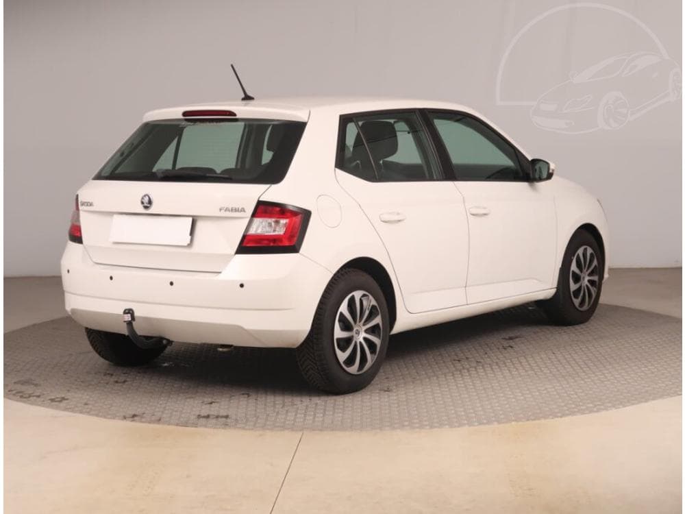 2015 Škoda FABIA - 5