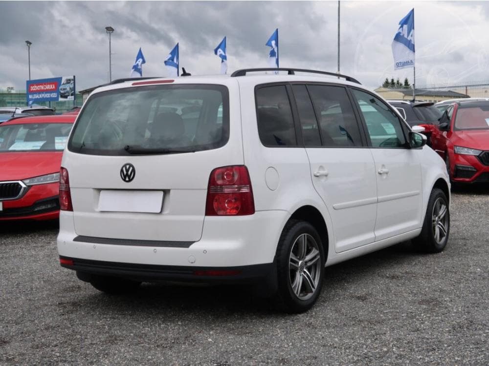 2010 Volkswagen TOURAN - 5