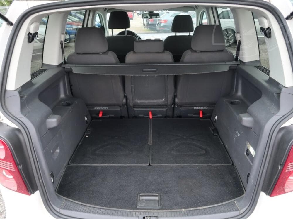 2010 Volkswagen TOURAN - 14