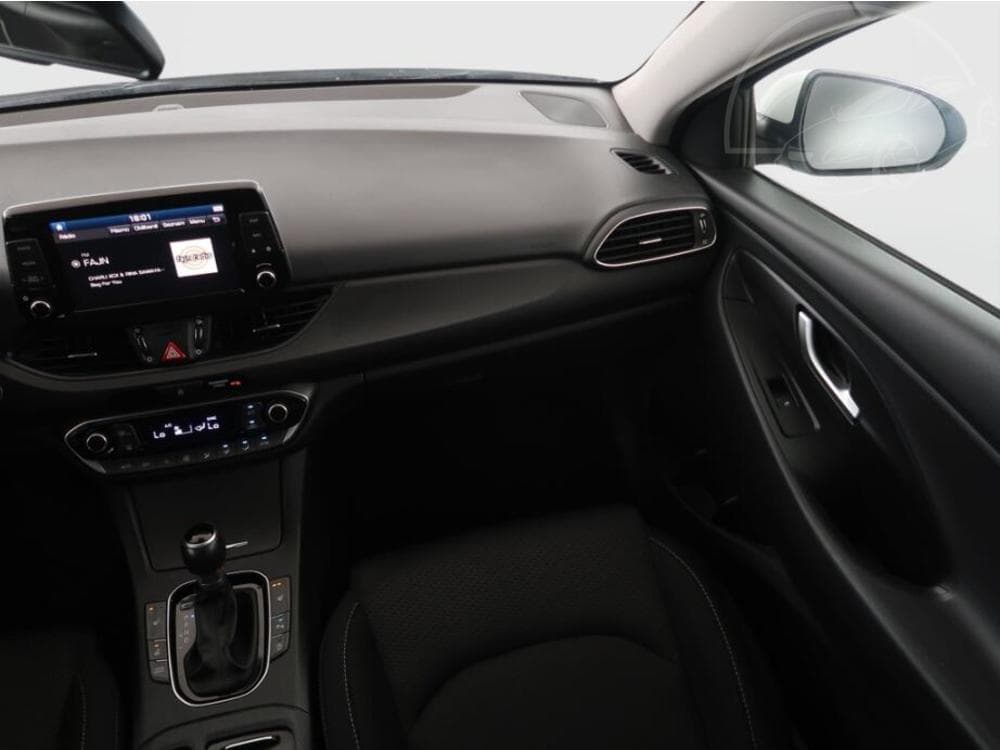2020 Hyundai i30 - 8