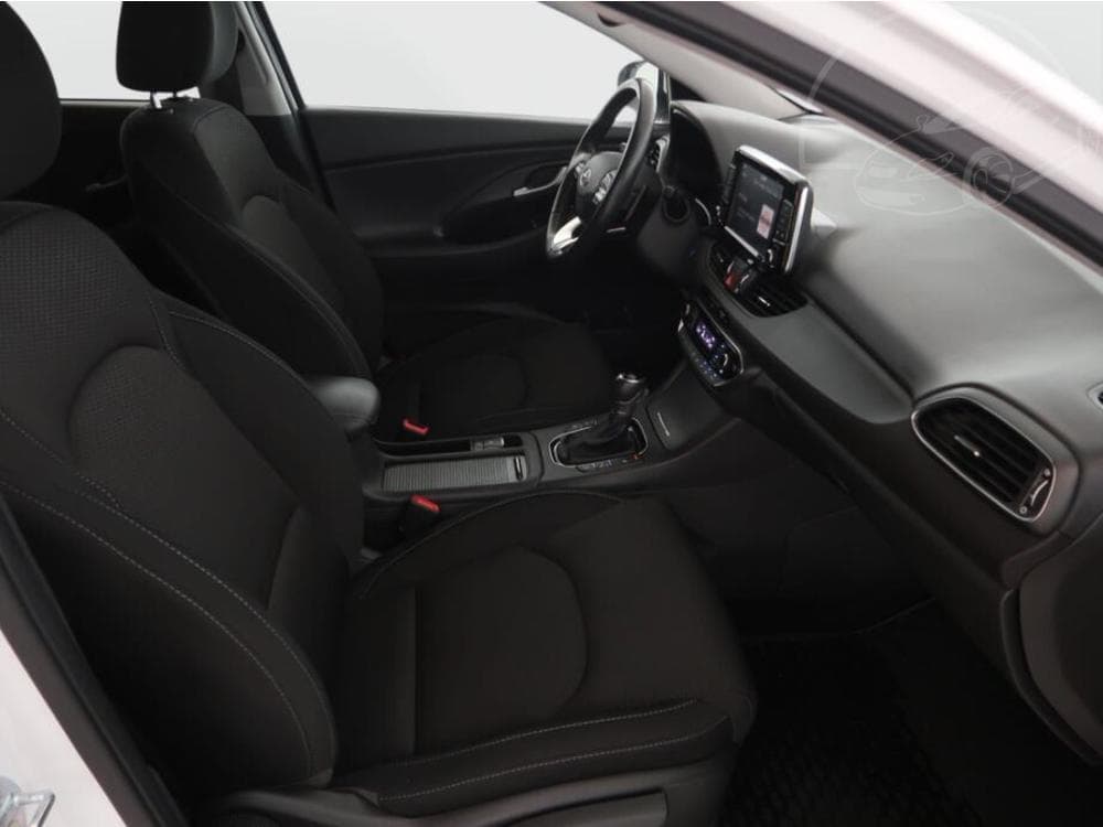 2020 Hyundai i30 - 9