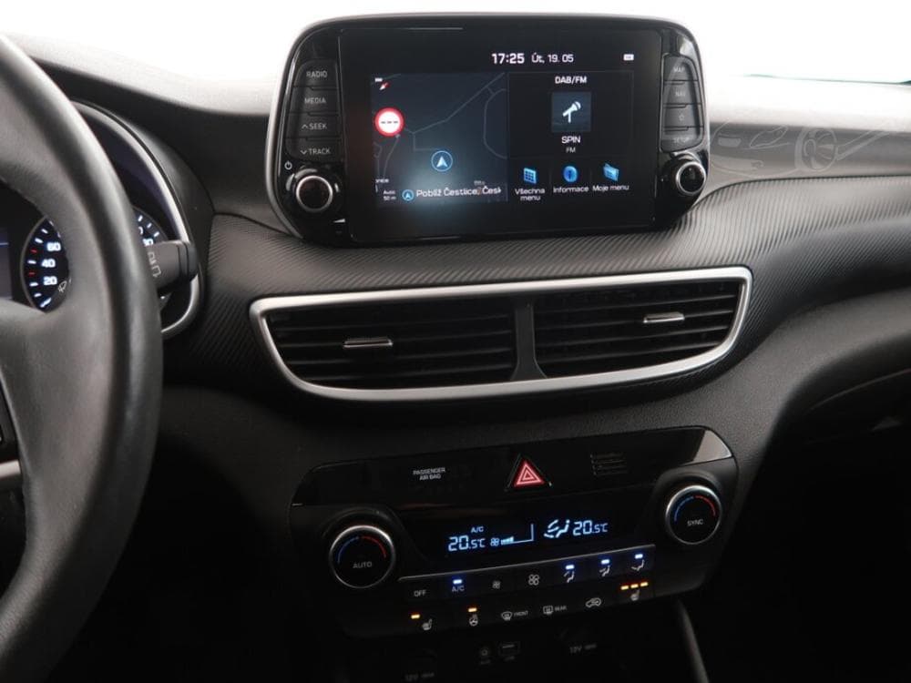 2019 Hyundai TUCSON - 12