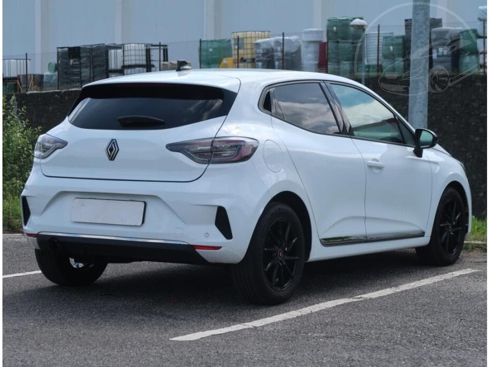 2023 Renault CLIO - 5