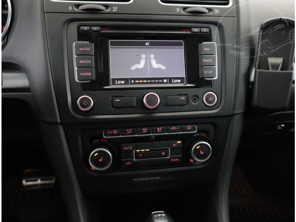 2012 Volkswagen GOLF - 10